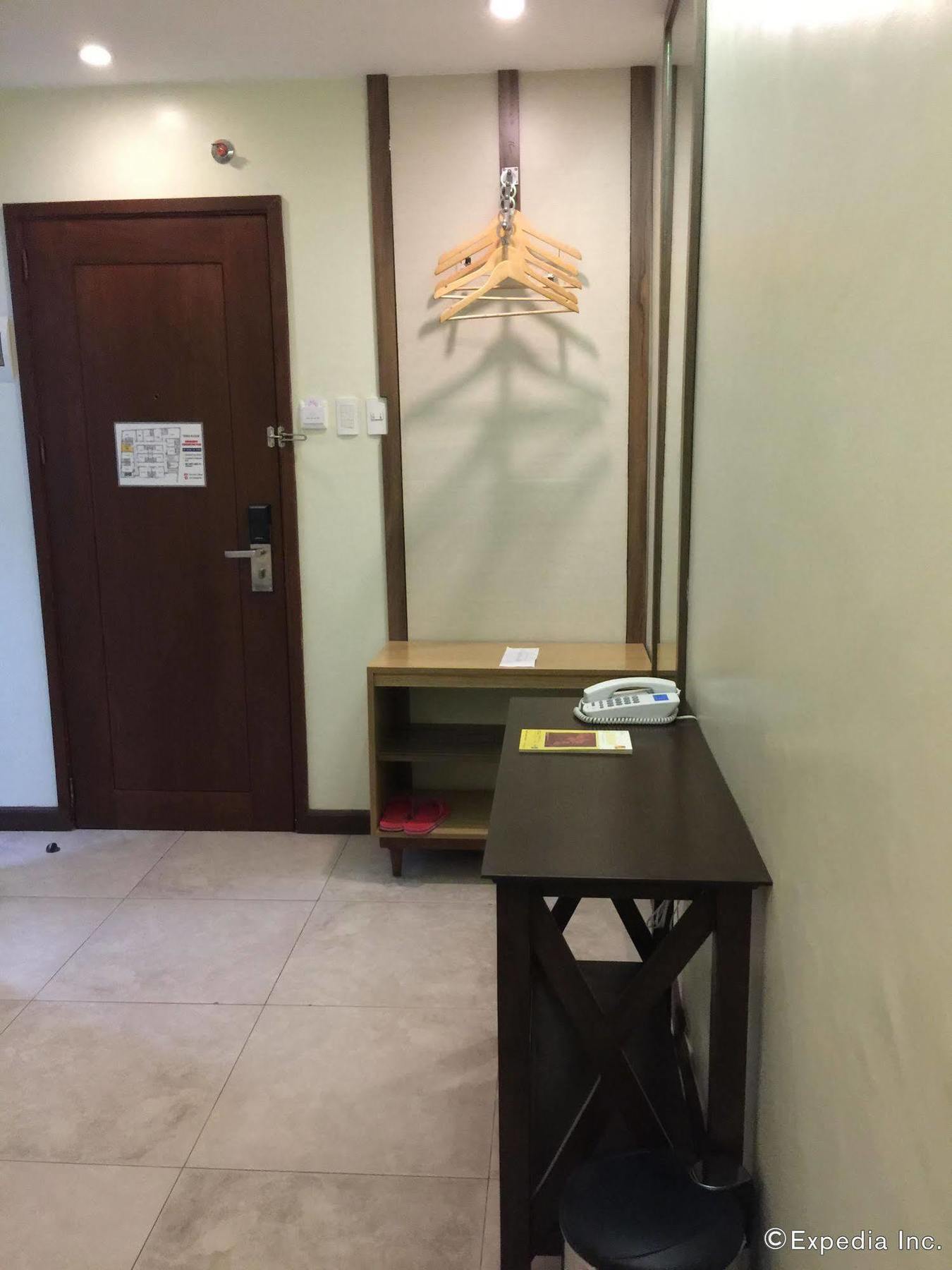 Belian Hotel Tagbilaran Eksteriør billede