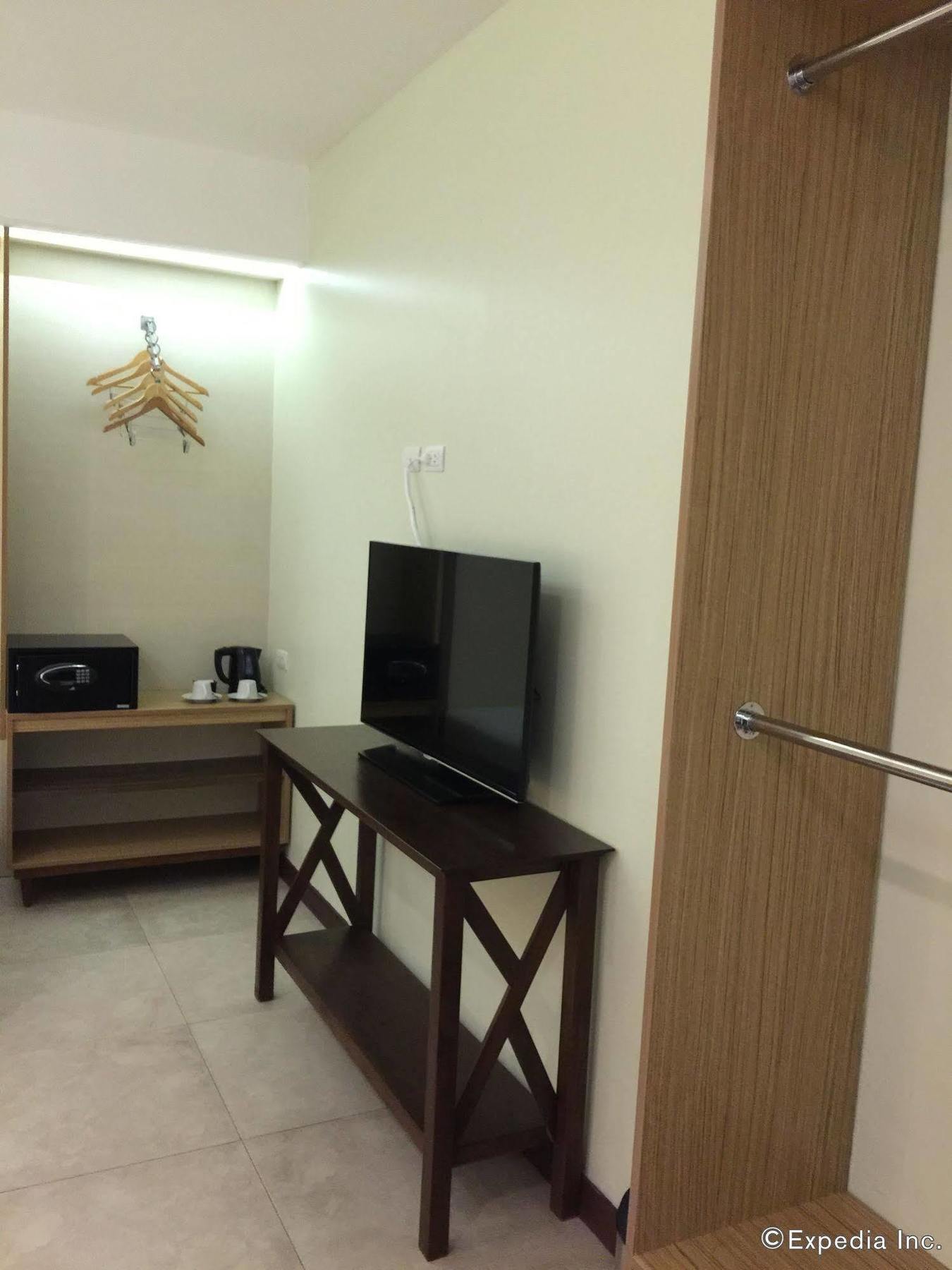 Belian Hotel Tagbilaran Eksteriør billede