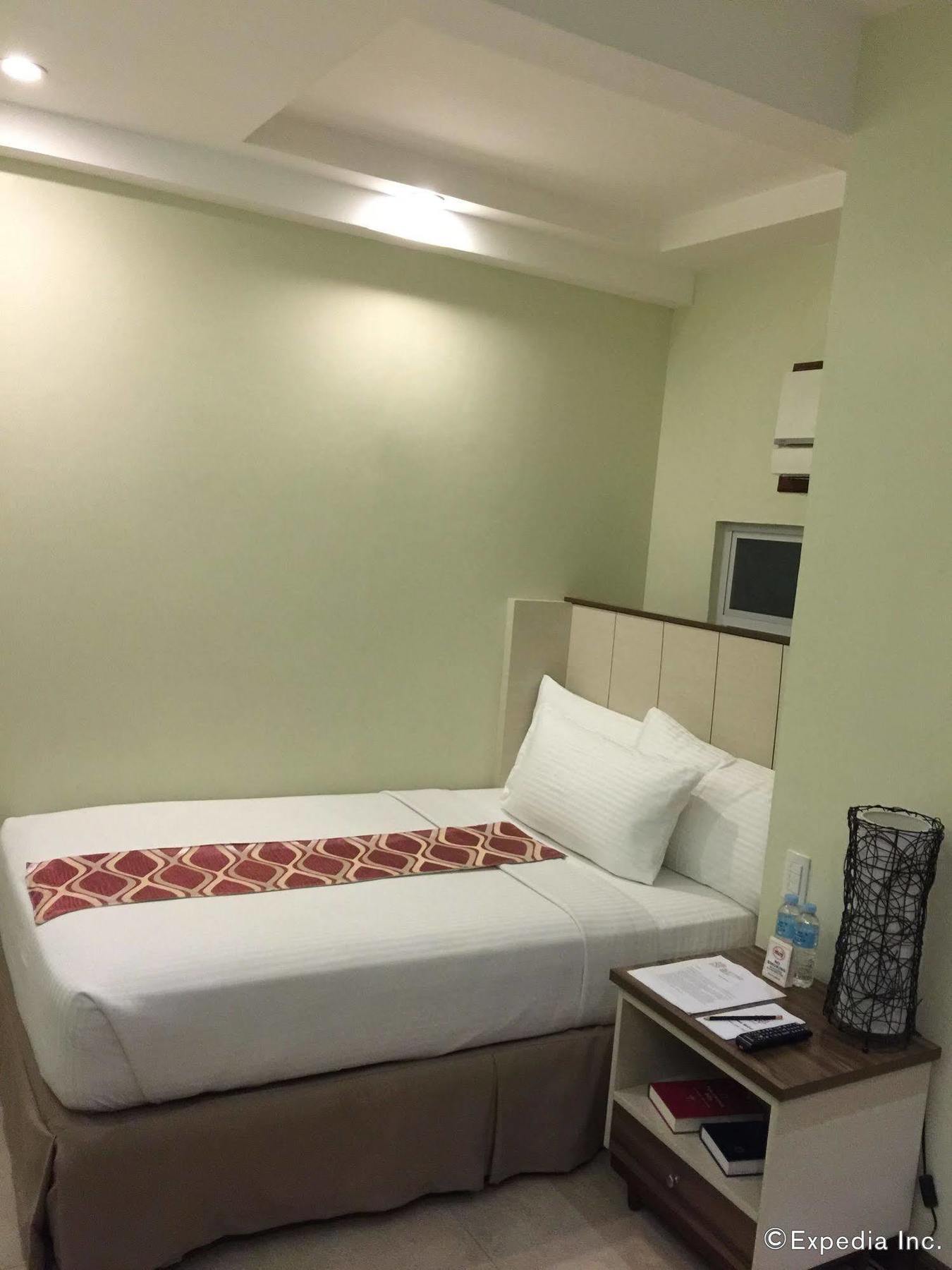 Belian Hotel Tagbilaran Eksteriør billede