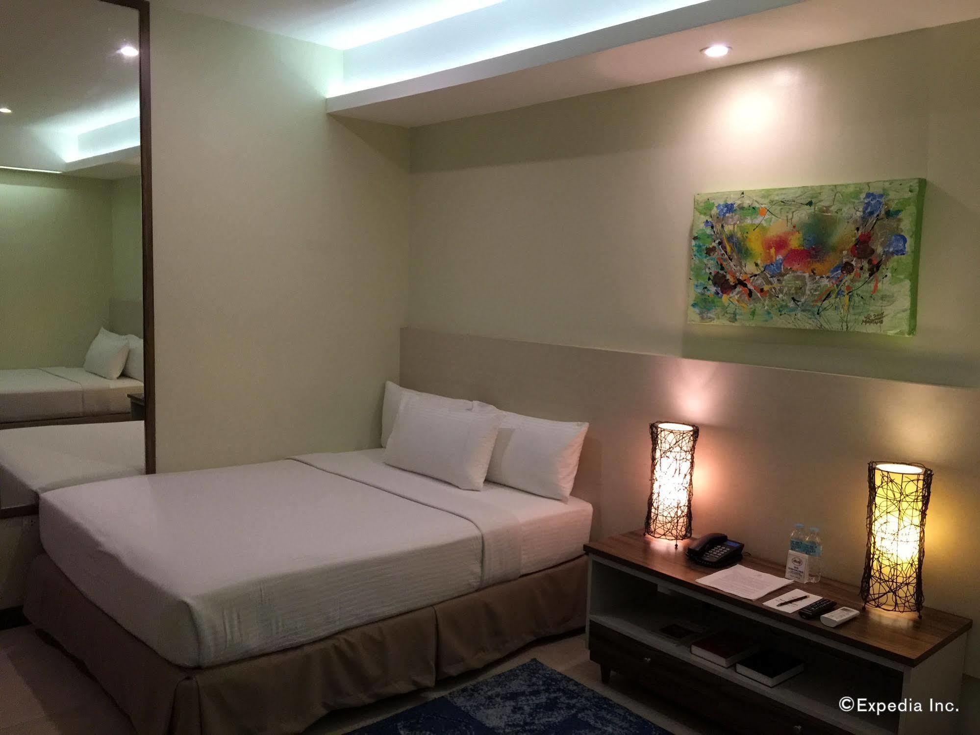 Belian Hotel Tagbilaran Eksteriør billede