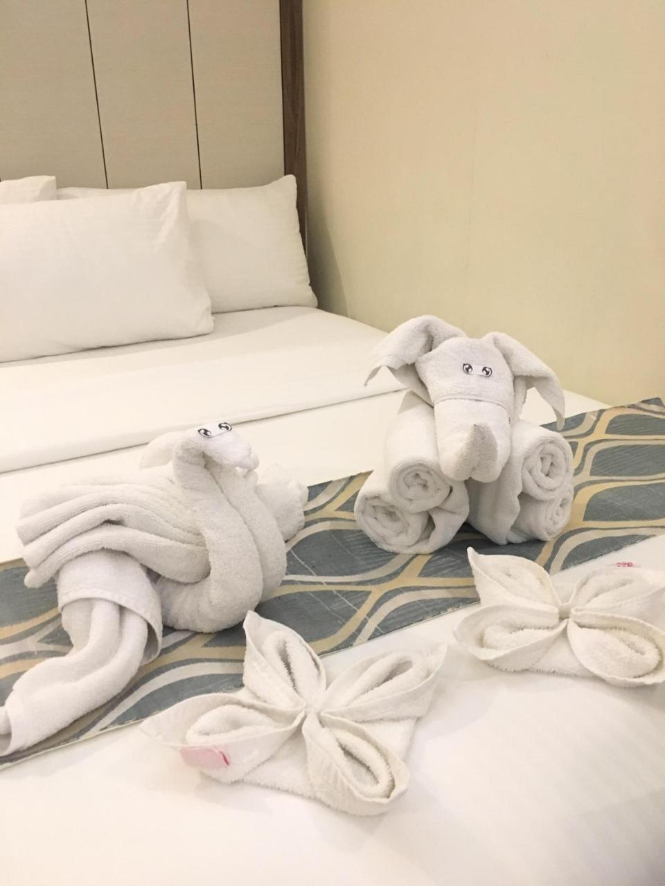 Belian Hotel Tagbilaran Eksteriør billede